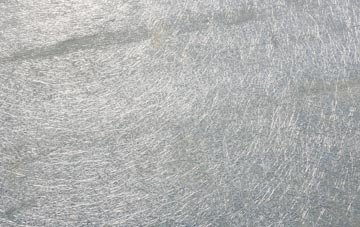 Oake laminate fibreglass or shingles?